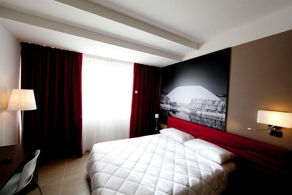 Casa Vacanze Fardella Centrale Trapani Luaran gambar